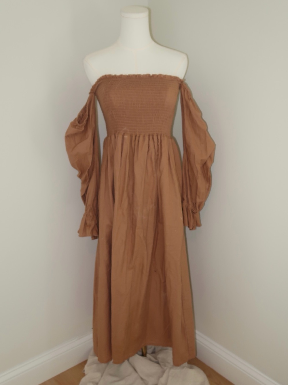 Petal + pup: Off-Shoulder Long Sleeve Maxi Dress in Brown